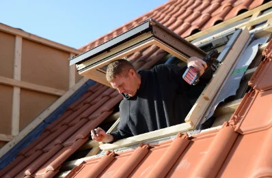Pose de fenêtres de toit Velux à Tieffenbach